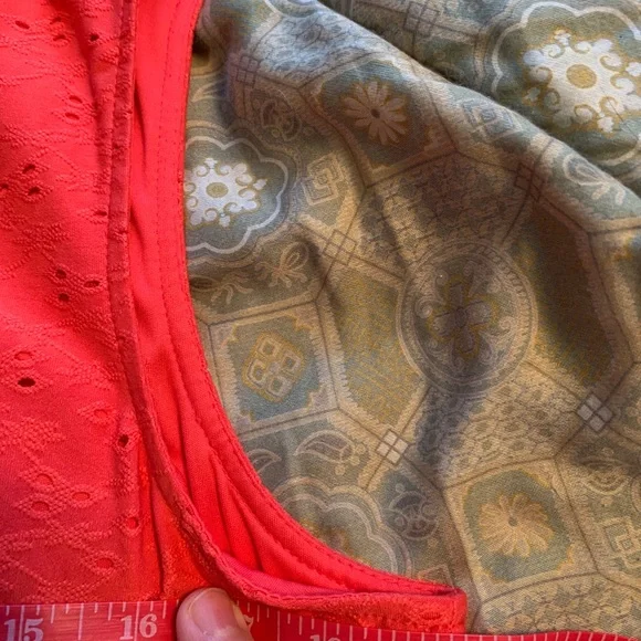 NWOT London Style Collection, Coral Color Eyelet Dress, Women's Size 12 - Picture 10 of 10